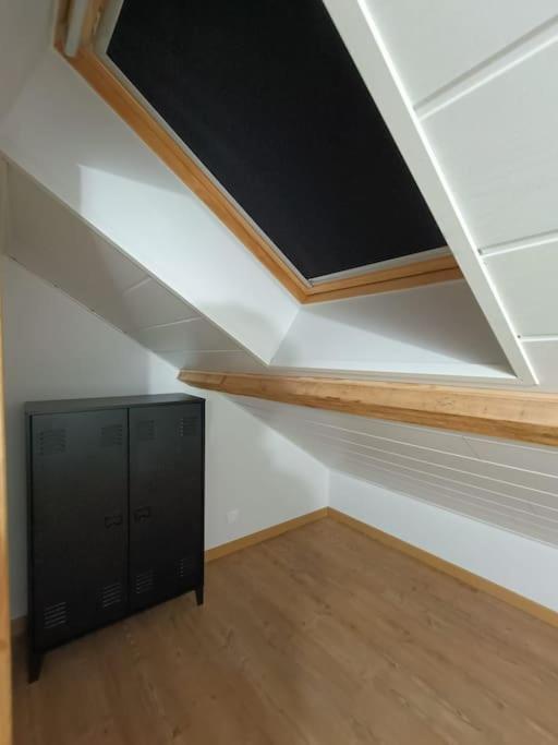 # Le Beffroi# Maison# Murol Buitenkant foto